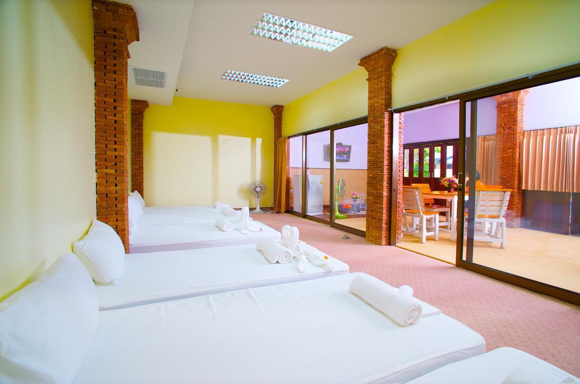 Boom Boom Beach Resort Laem Sing Chanthaburi Buitenkant foto